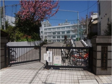 第八中学校の画像2