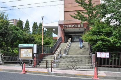文京区立本駒込図書館の画像1
