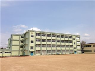 神戸市立高津橋小学校の画像1
