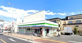 ファミリーマート 鶴見旭台店