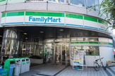 ファミリーマート 京王八王子店