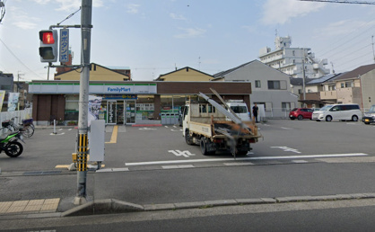 ファミリーマート 下津林芝ノ宮町店の画像1