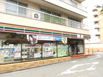 セブンイレブン　目黒行人坂店
