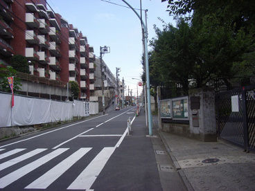 鉢山中学校の画像3