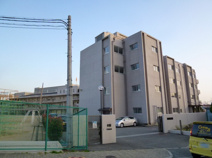 宝塚市立　長尾小学校