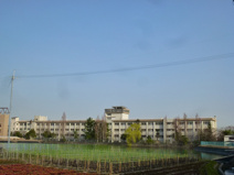 宝塚市立　長尾南小学校