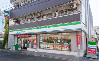 ファミリーマート 横浜戸塚小前店の画像1