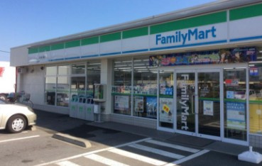 ファミリーマート 本庄児玉東店の画像1