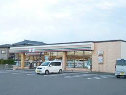 セブンイレブン新潟丸山店の画像1