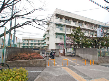 町田市立山崎小学校の画像1