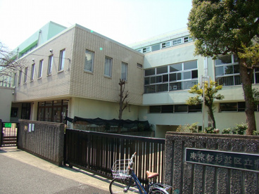 和泉中学校の画像1
