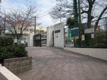 桃花小学校の画像2