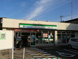 ファミリーマート 箕面瀬川二丁目店