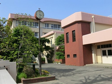 川崎市立 王禅寺中央中学校の画像1