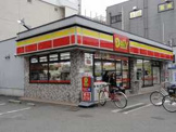 デイリーヤマザキ　堺草尾店
