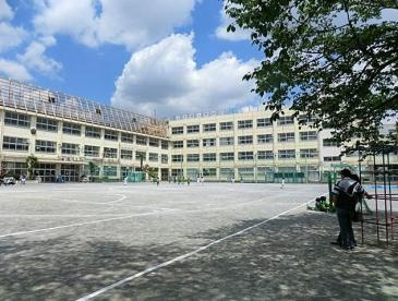 中野区立江古田小学校の画像1