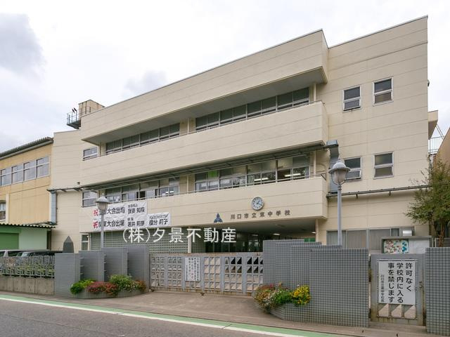川口市立東中学校の画像
