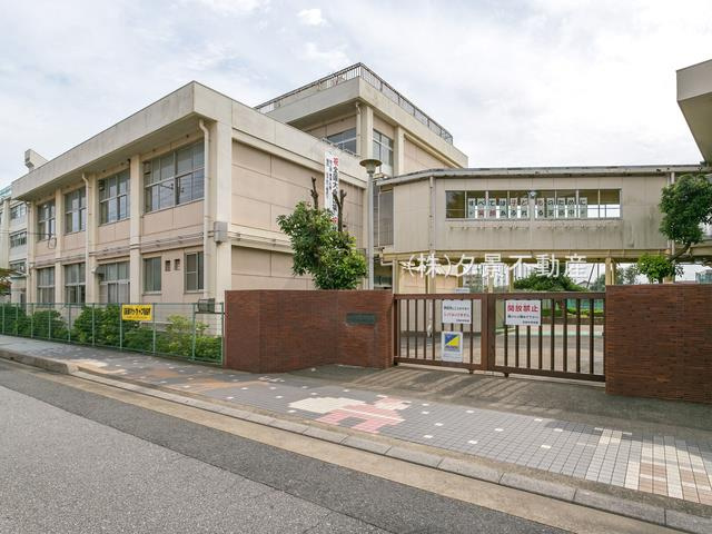 川口市立芝西中学校の画像