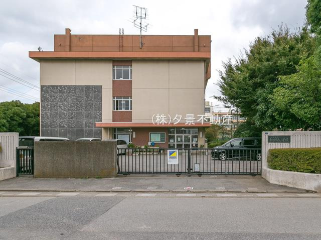 川口市立新郷南小学校の画像
