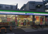 ファミリーマート 茨木平田台店