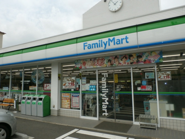  ファミリーマート　荏原一丁目店の画像1
