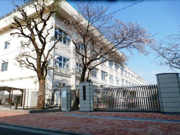 板橋区立西台中学校の画像1