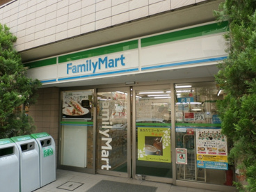 ファミリーマート 五反田郵便局東店の画像1