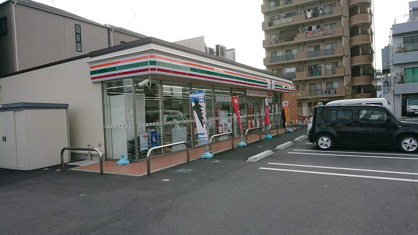 セブンイレブン 東大阪吉田本町1丁目店の画像1