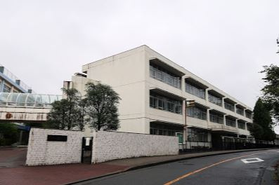 羽村市立羽村第一中学校の画像1