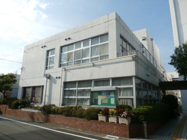 向原住区センターの画像1