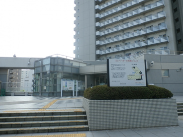 外観 港区立 高輪図書館の画像1