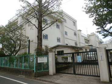 杉並区立 八成小学校の画像1