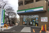 ファミリーマート氷川台駅前店