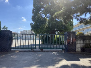 さいたま市立七里小学校の画像1