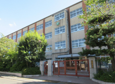 京都市立樫原小学校の画像1