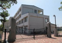 神戸市立西神中学校