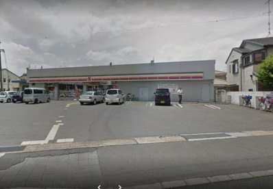 ファミリーマート 伏見向島本丸店の画像1