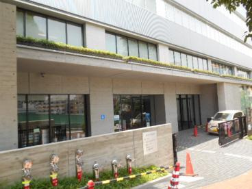 品川区立五反田図書館の画像1
