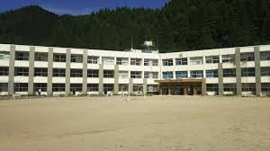 智頭町立智頭小学校の画像1