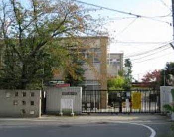 京都市立桂東小学校の画像1