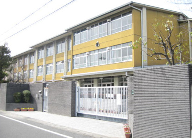 京都市立桂徳小学校の画像1
