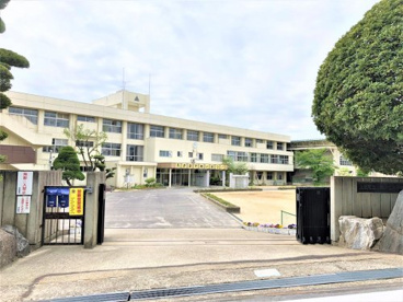 上牧第二小学校の画像1