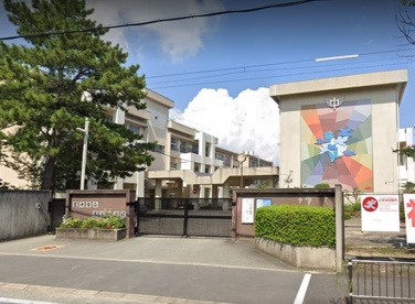 豊中市立第三中学校の画像1