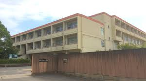 奈良市立東登美ケ丘小学校の画像1