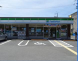 コンビニエンスストア ファミリーマート 茨木太田二丁目店