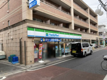 ファミリーマート　太子堂店