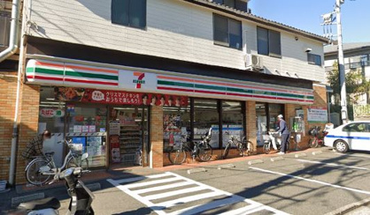 セブン-イレブン 横浜寺前店の画像1