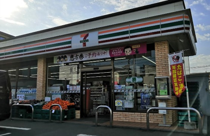 セブン-イレブン 藤沢片瀬５丁目店の画像1