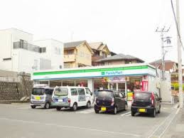ファミリーマート 三郷勢野北店の画像1