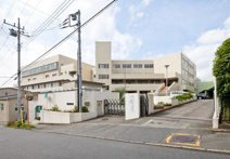 厚木市立毛利台小学校